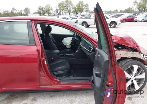 2019 Kia Optima S z USA, uszkodzony, nr VIN 5XXGT4L33KG285877